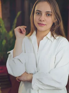 Кравчинська Вероніка