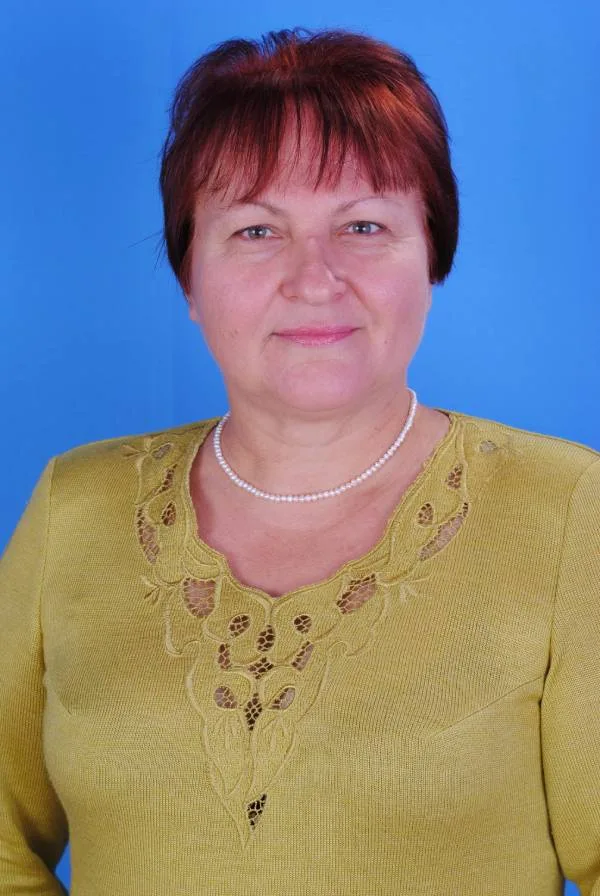 Ярмолай Лариса Миколаївна