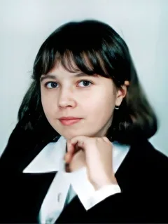 Дяченко Юля