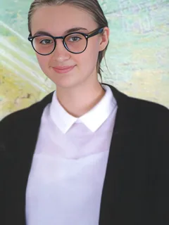 Камінська Сімонна