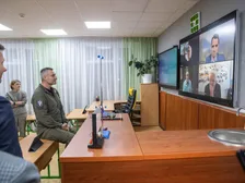 Віталій Кличко інспектує комплексну цифрову систему безпеки ліцею, 2025 — фото 9