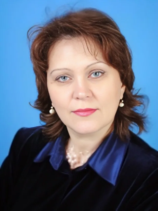Халюкова Лариса Іванівна